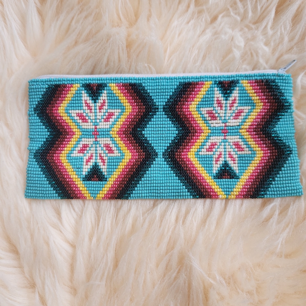 Ecuadorian Zipper Pouch